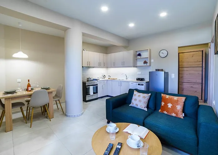 Palm Home 1